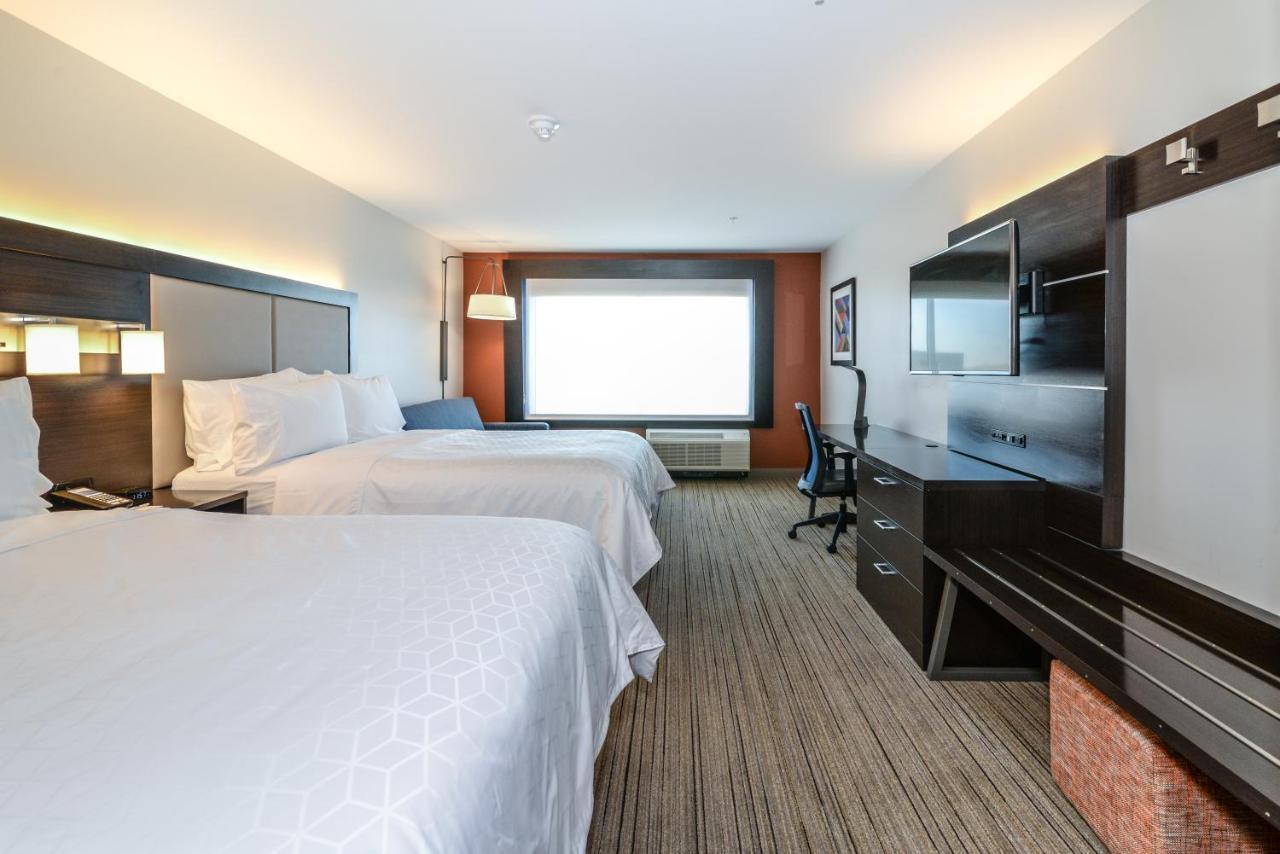 Holiday Inn Express Flint-Campus Area By Ihg Zewnętrze zdjęcie