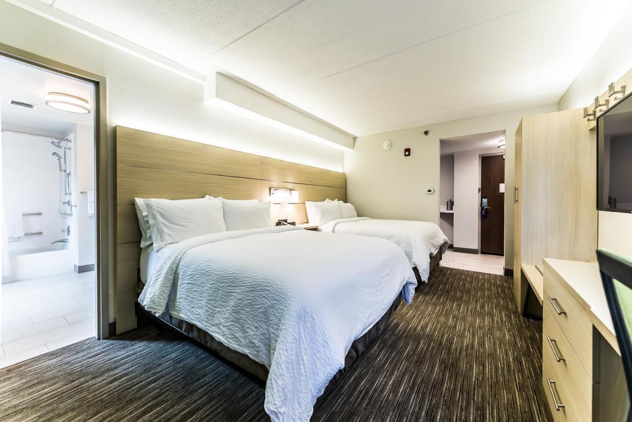 Holiday Inn Express Flint-Campus Area By Ihg Zewnętrze zdjęcie