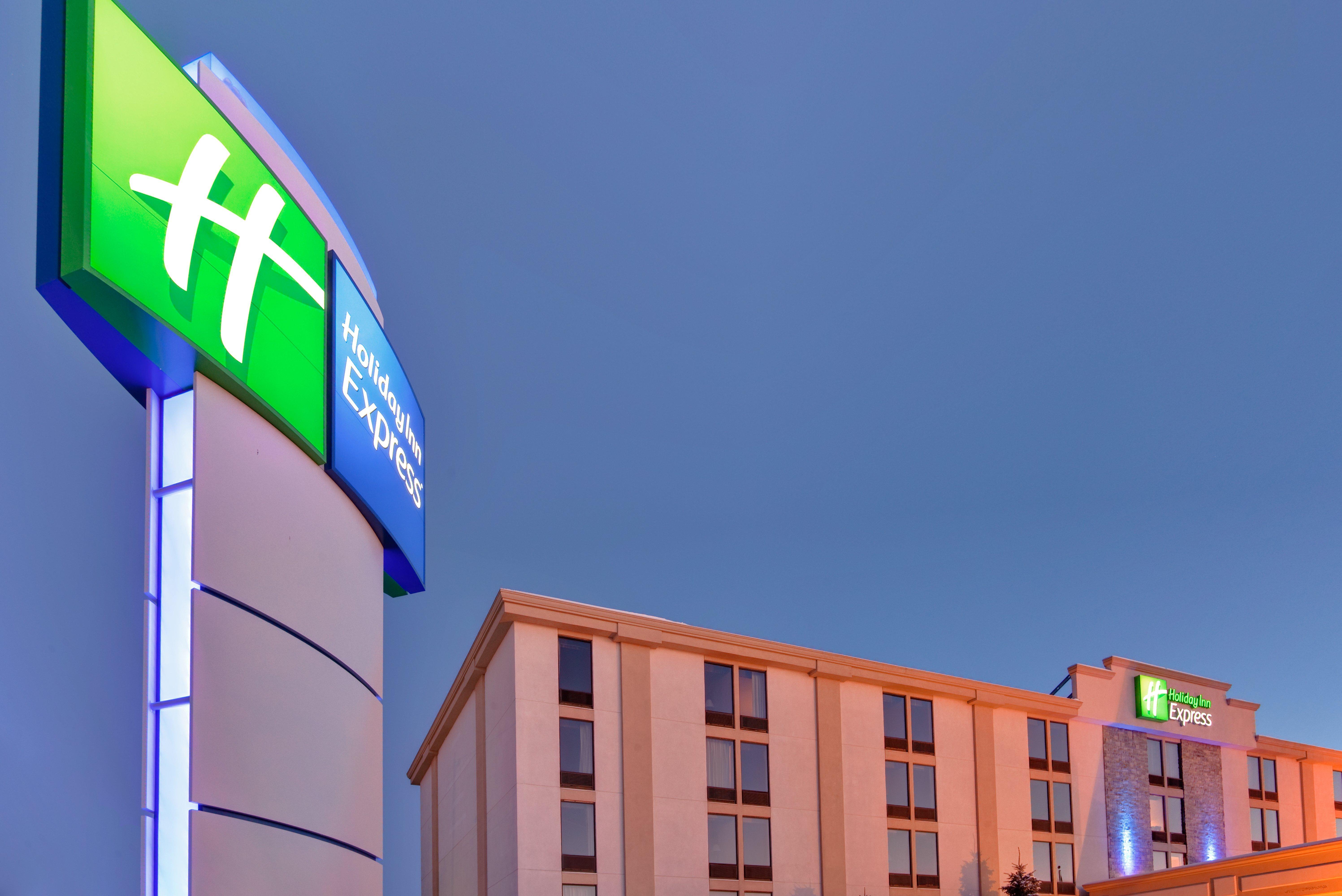 Holiday Inn Express Flint-Campus Area By Ihg Zewnętrze zdjęcie