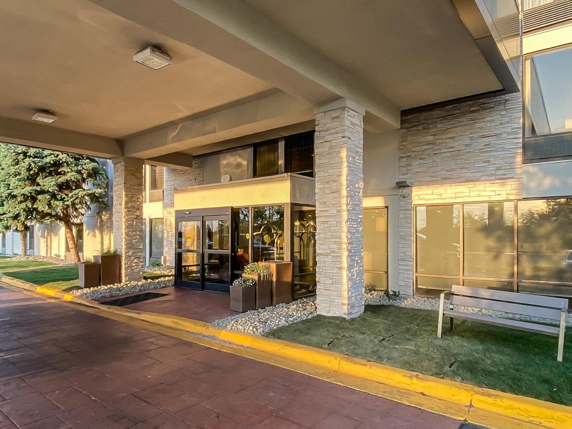 Holiday Inn Express Flint-Campus Area By Ihg Zewnętrze zdjęcie