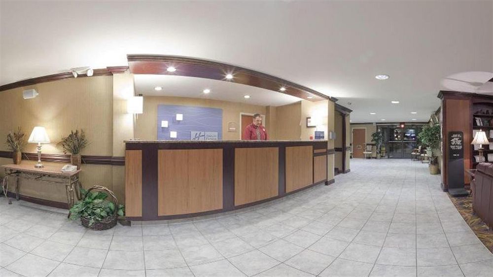 Holiday Inn Express Flint-Campus Area By Ihg Zewnętrze zdjęcie